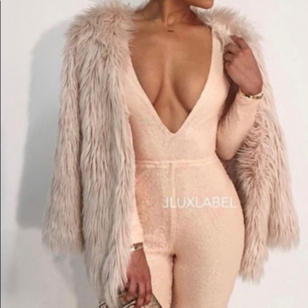 BRAND NEW Jlux coat